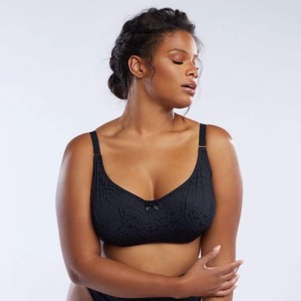 SavageXFenty Unlined Leopard Lace Covered Bra 42C